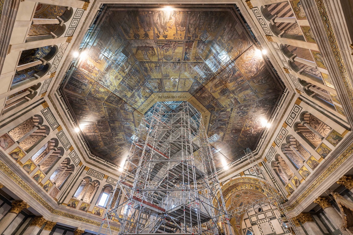 Il contributo di Layher per il cantiere del Battistero di San Giovanni Il contributo di Layher per il cantiere del Battistero di San Giovanni