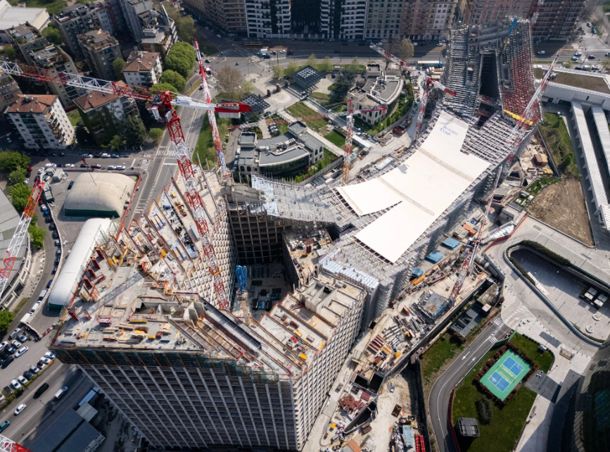 CityWave a Milano: la copertura sospesa di 140 metri che ridefinisce i confini dell'ingegneria edilizia