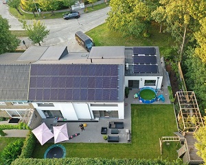 L’eleganza dei pannelli solari BISOL Supreme™ per una casa in Belgio