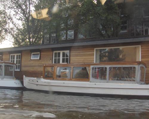 Cresce l’offerta nella nuova Darsena di Milano