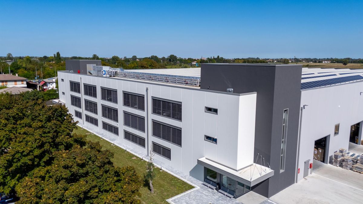 Data center prefabbricato Realizzato da HiRef: un sistema modulare da 1.200 metri quadrati e 1,5 MW di potenza IT