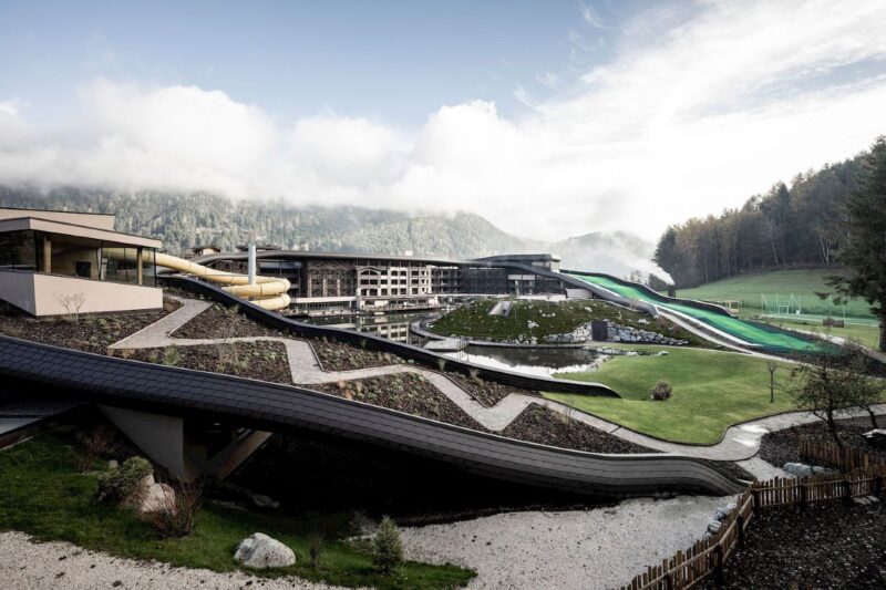 Il Falkensteiner Family Resort Lido con un nuovo parco giochi sul tetto
