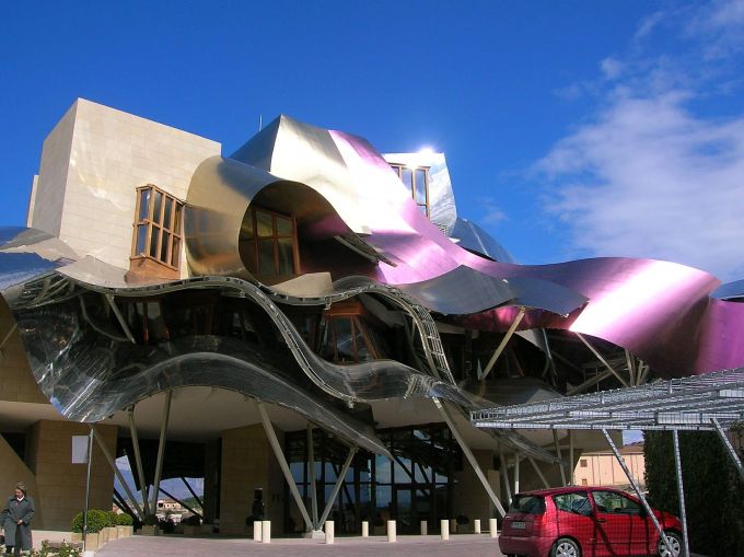 Hotel Marques de Riscal di Frank Gehry