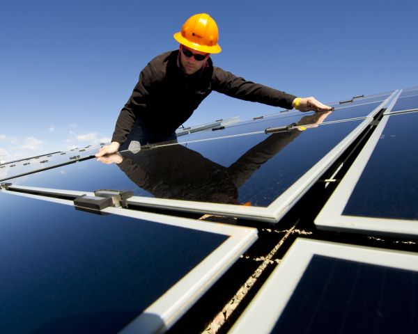 L’importanza degli impianti negli Edifici NZEB: fotovoltaico e Pompa di Calore