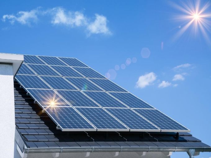 Installazione fotovoltaico tra gli interventi in edilizia libera