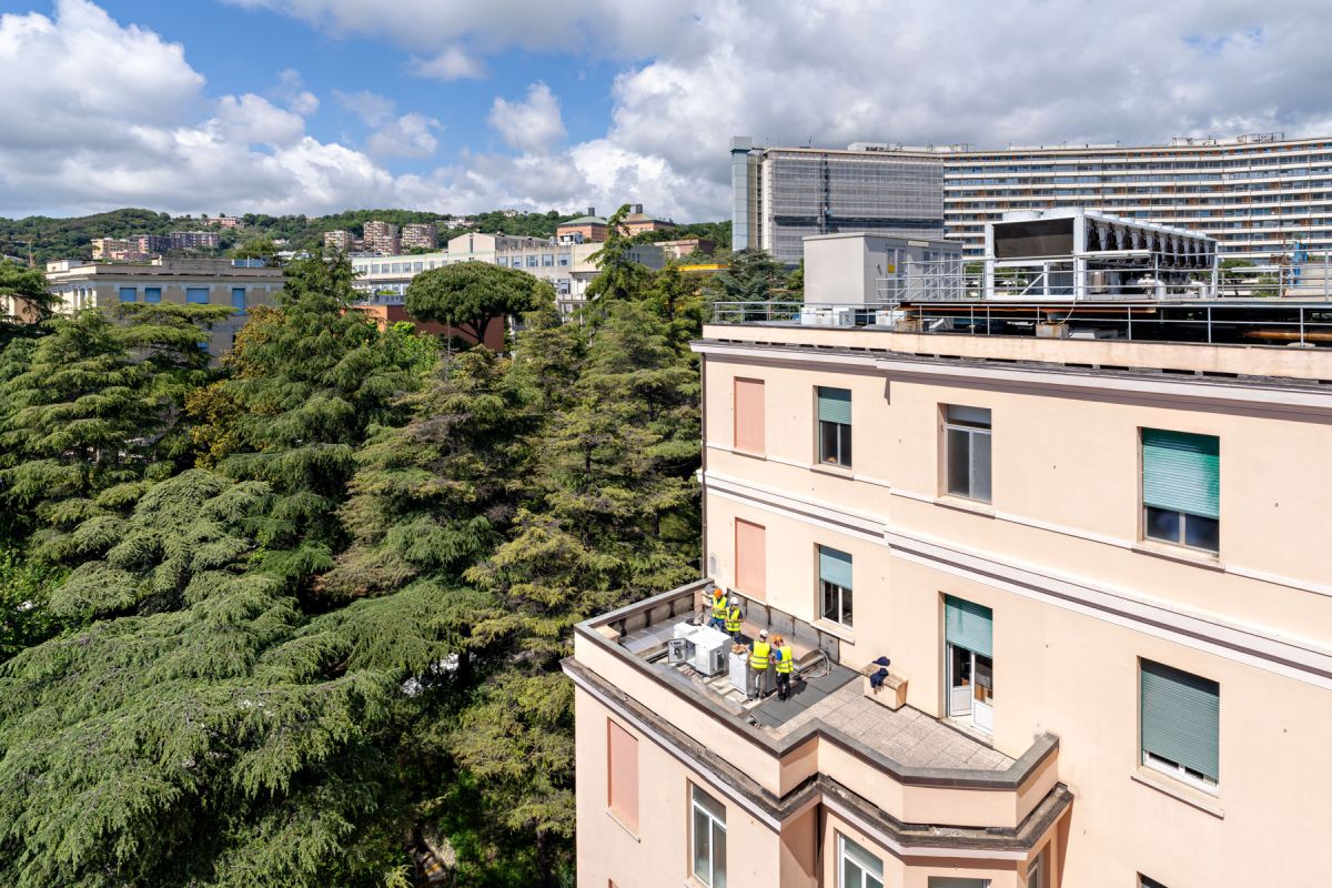 Adeguamento sismico dell’Ospedale San Martino di Genova: tecnologia di ISAAC e continuità operativa