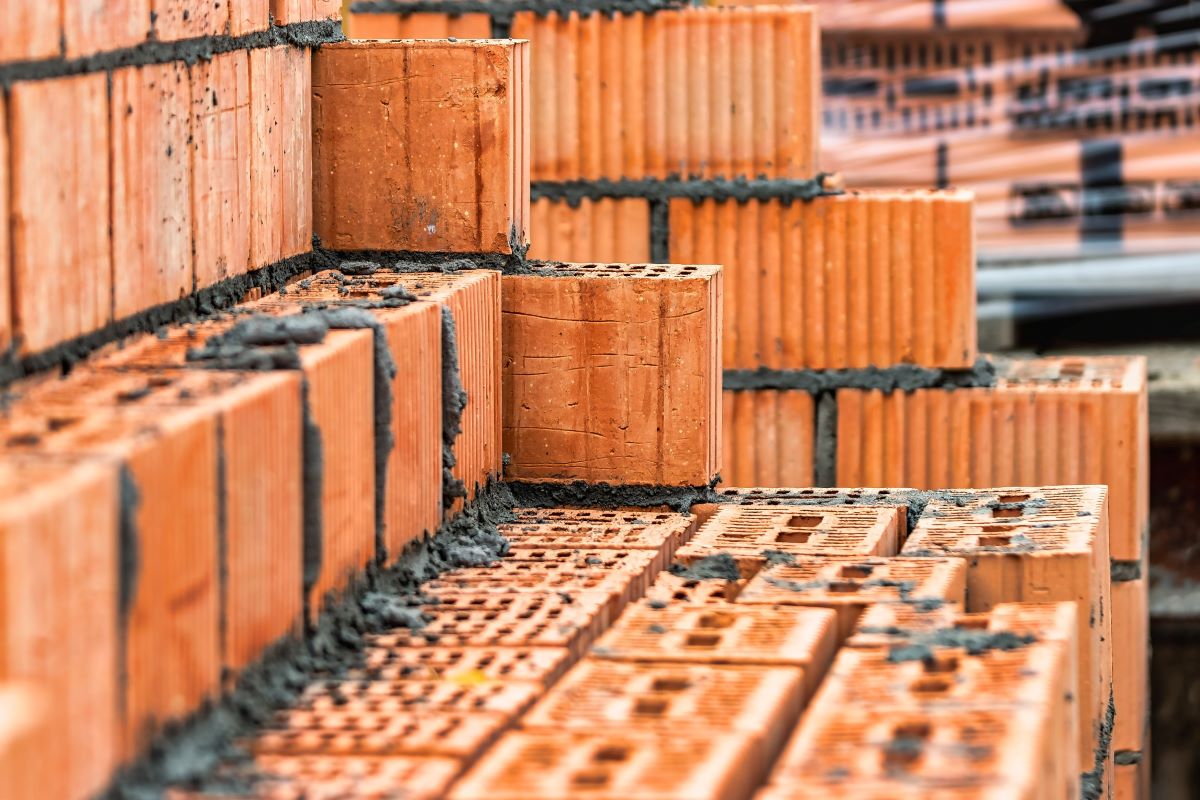 Il laterizio si combina con il termoisolamento, tra innovazione e tradizione 