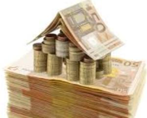 Scende al 3,44% il tasso dei mutui