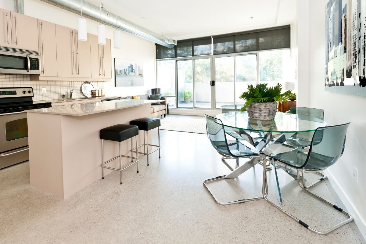 I vantaggi dei pavimenti senza fughe