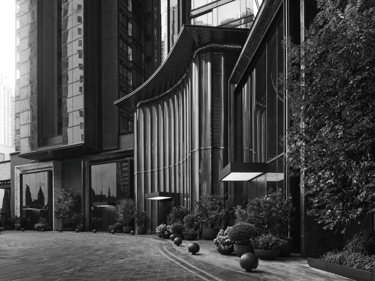 L'ingresso delle Castel Road Towers a Hong Kong firmate ACPV ARCHITECTS