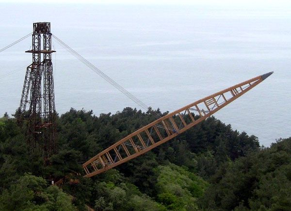 Un ponte in legno a campata unica di oltre 82 metri in Russia