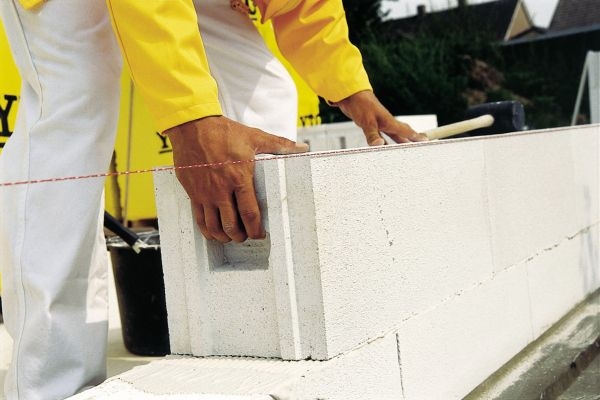 Posa di blocchi YTONG