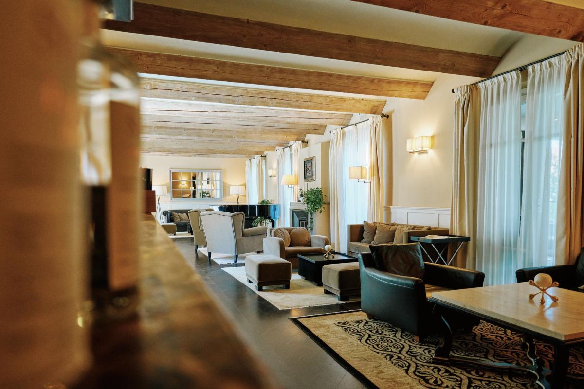 La zona lounge bar del Relais Villa d'Amelia nelle Langhe La zona lounge bar del Relais Villa d'Amelia nelle Langhe