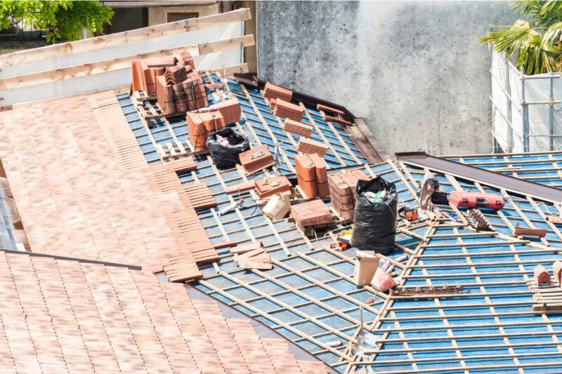 Rifacimento del tetto: come scegliere i materiali e detrazioni disponibili