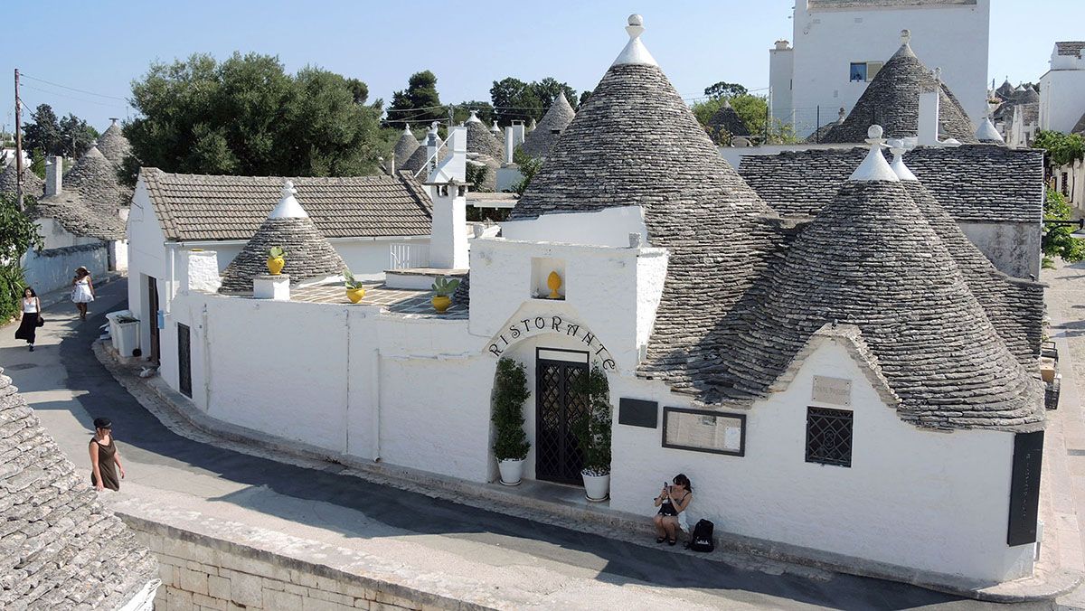 Ristorante di Alberobello a forma di trullo Ristorante di Alberobello a forma di trullo