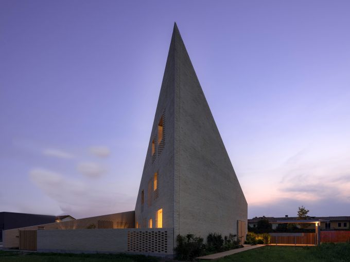  Villa Novapla, Jesolo. Rivestimento continuo in terracotta, Terreal Italia