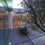 Casa patio, un’architettura trasparente