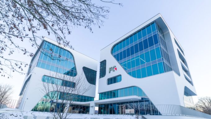 Nuova sede FC Ingenieure con vetro intelligente
