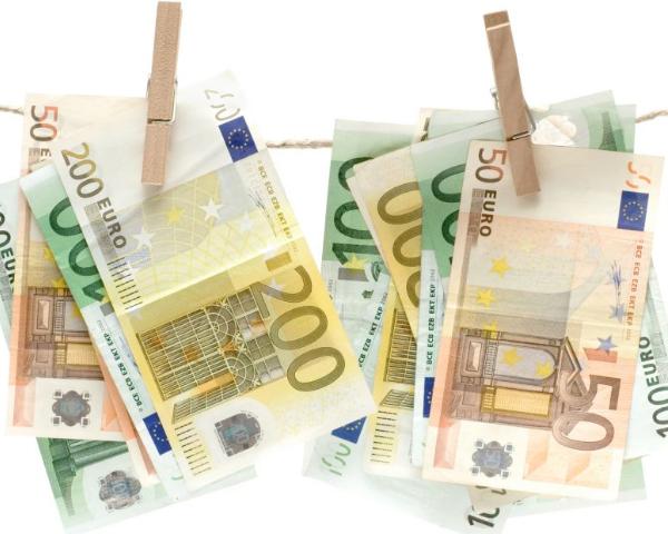 94 miliardi di euro agli istituti di credito
