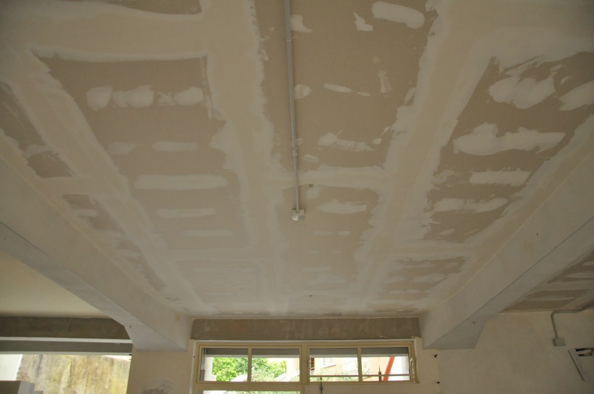 Pannelli STIFERITE RP per l'isolamento termico a soffitto o parete da interno