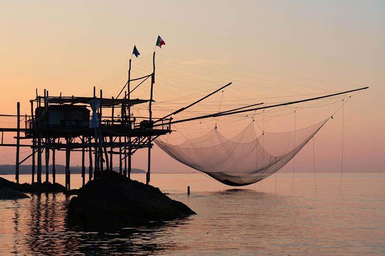 Trabucchi o trabocchi: le architetture vernacolari da pesca