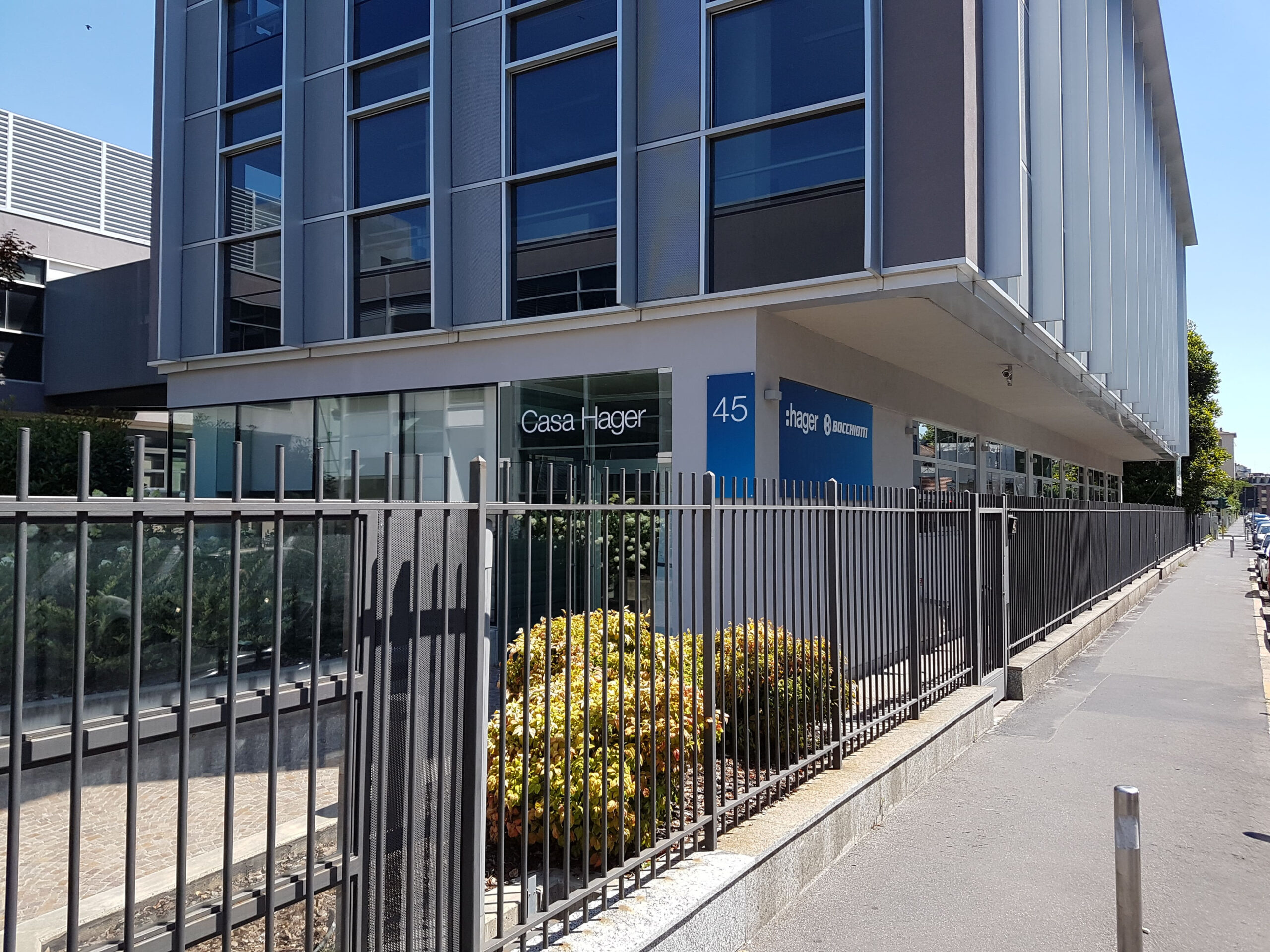 Hager Bocchiotti e Pmflex lanciano insieme la divisione "Tubi e guaine"