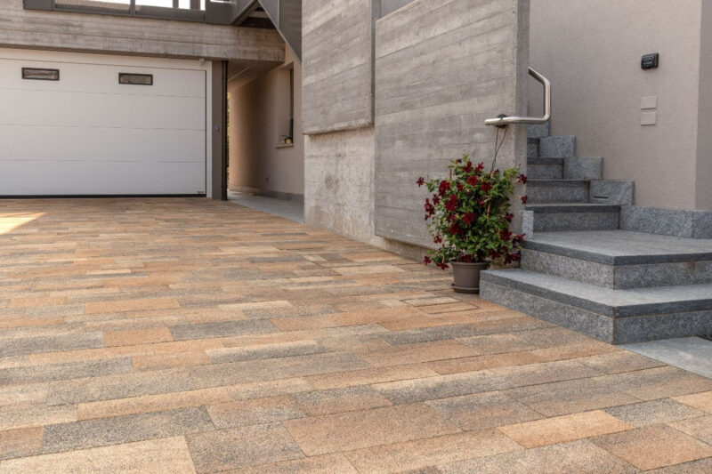 Qualità ed estetica per le pavimentazioni outdoor con Via Duomo® GOLD